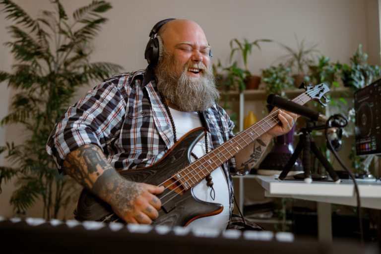 Improvisation for Bassists: Finding Your Voice on the Fretboard